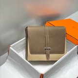 Luxury Hermes Steve Light Junior Mailing Envelope Bag