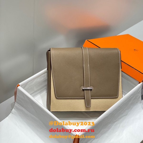 Luxury Hermes Steve Light Junior Mailing Envelope Bag