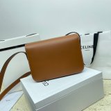 Replica Best Celine Triomphe 22cm Bag Dupe You Can Afford