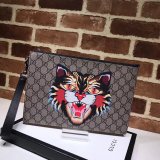 Gucci Best GG Supreme 473904 Bestiary Pouch With Bee