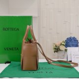 Best Bottega Veneta MINI Arco Tote Bag 25CM