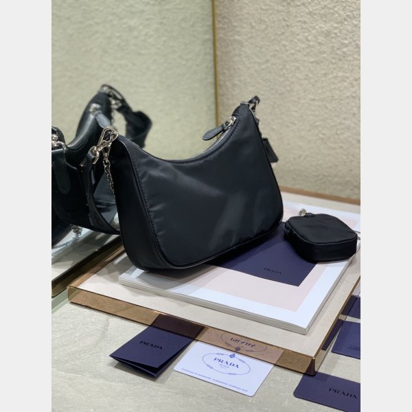 AAA+ Prada Tessuto Nylon Hobo Replica 475660 Bag